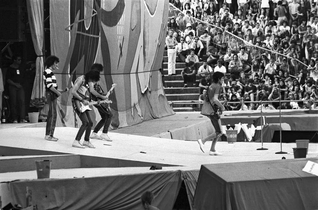 Basel Rocks Rolling Stones in Basel 1982: A Wild Night of Classic Stones Rock